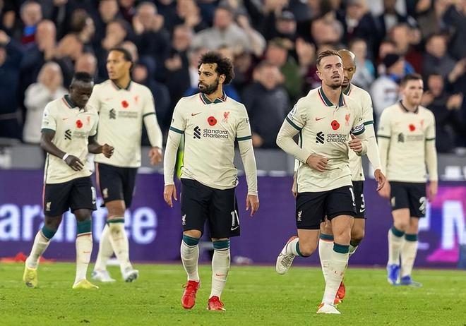 詹姆斯30+8+8东契奇30+10救主，湖人111-103力克鹈鹕取三连胜