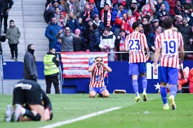 布克准绝杀！杜兰特38分率太阳险胜雄鹿，守住西部附加赛席位