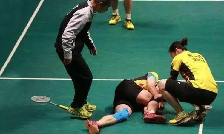 美媒：这是巅峰威少打球的样子，不要嘲笑下山的神