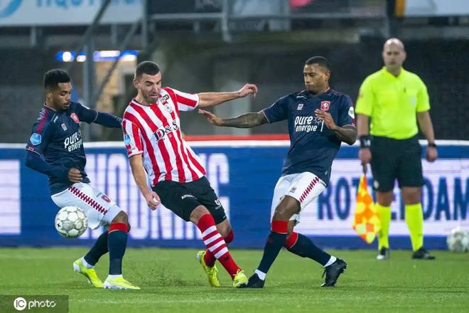 力强的边后 力强的边后