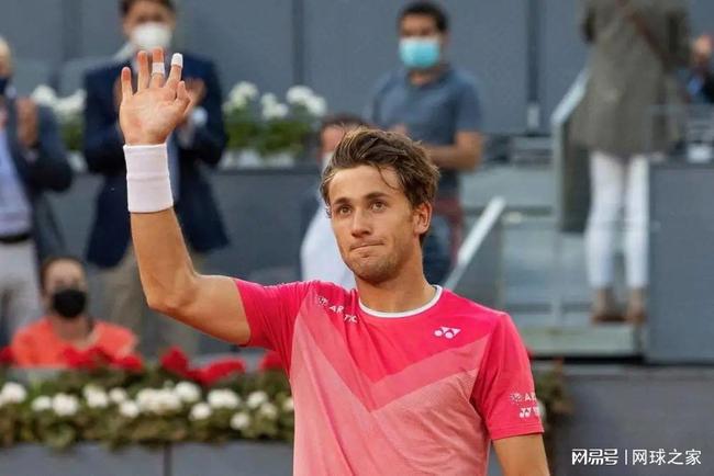 令人惊叹的 令人惊叹的